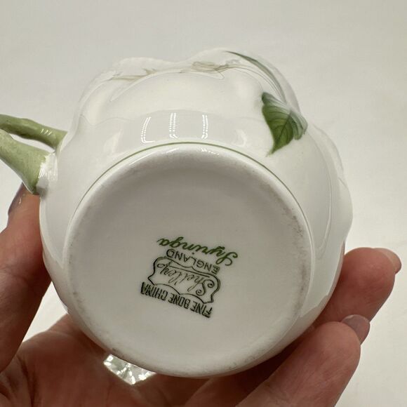 Shelley England Syringa Dainty Fluted Tea Cup & Saucer Vintage Bone China - Picture 8 of 10